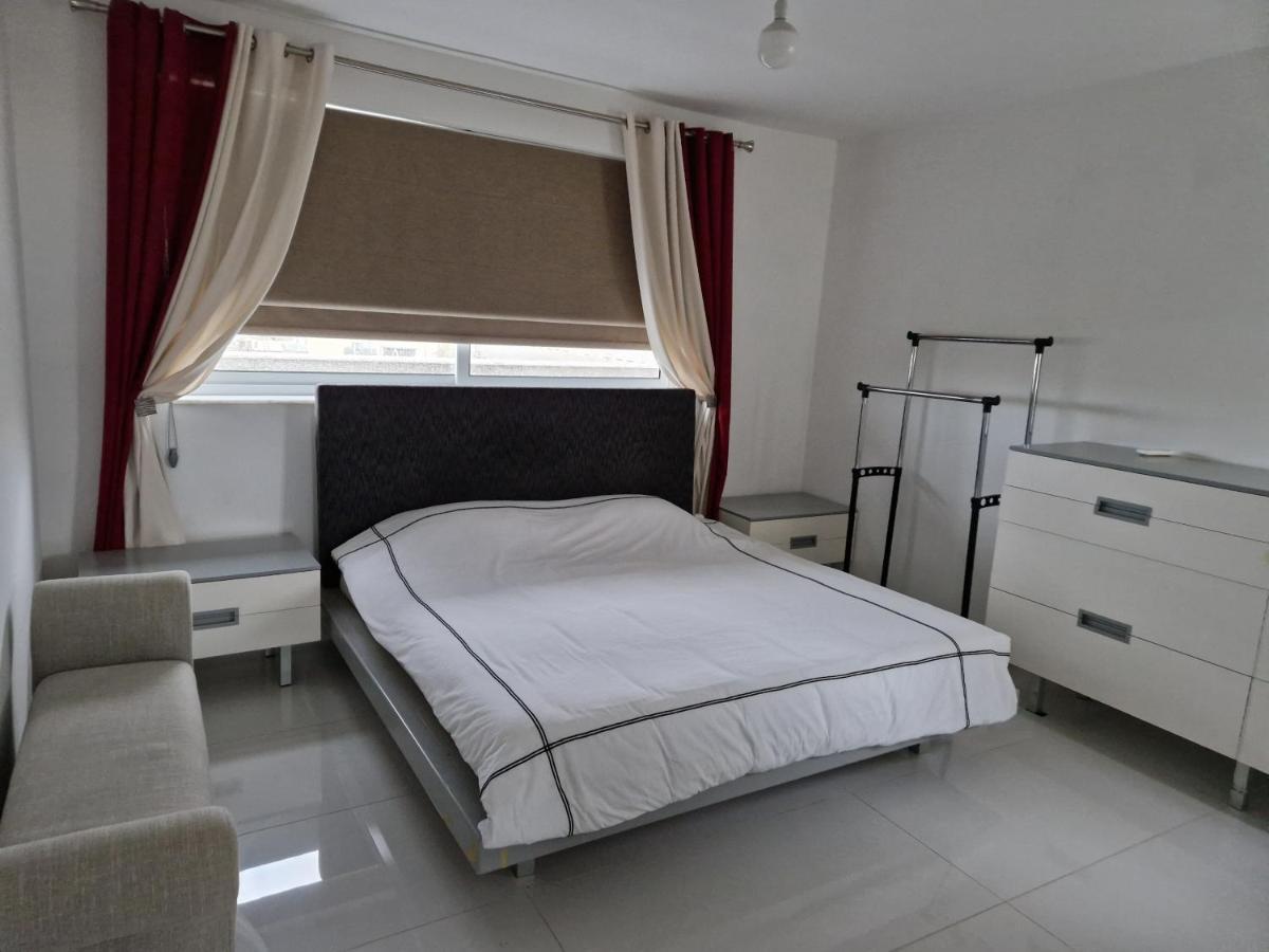 Town Pent House Daire Luqa Dış mekan fotoğraf