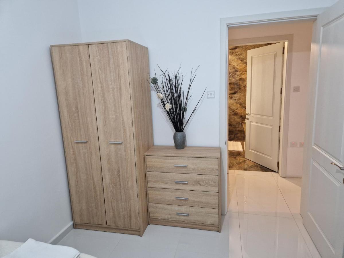 Town Pent House Daire Luqa Dış mekan fotoğraf